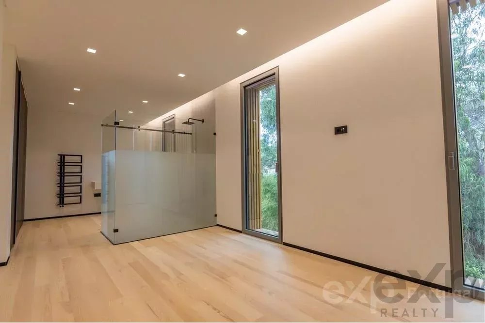 Independent house, new, in an exclusive condominium of four luxurious units. 85506671 image 29
