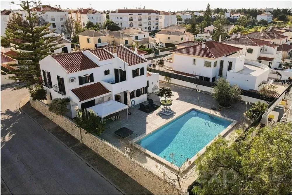 Independent family home T5 with swimming pool in Altura, Tavira, Portugal 85506704 image 12