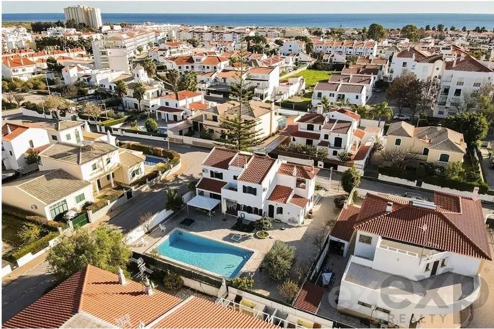 Independent family home T5 with swimming pool in Altura, Tavira, Portugal 85506704 image 13