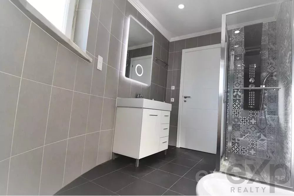 Ericeira, three‑bedroom home near the town centre 85506864 image 15