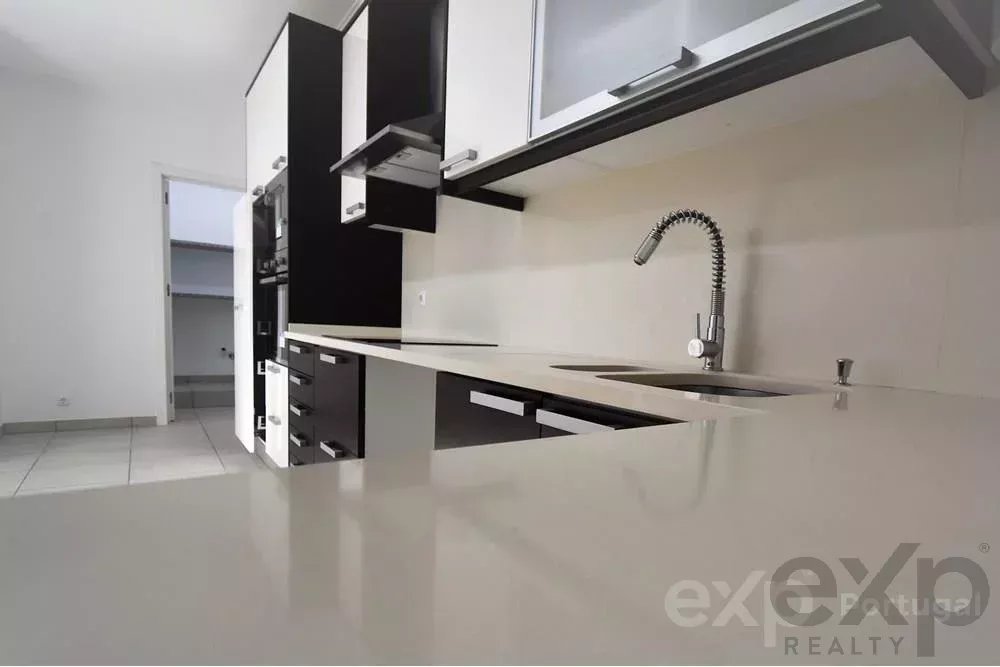 Ericeira, three‑bedroom home near the town centre 85506864 image 7