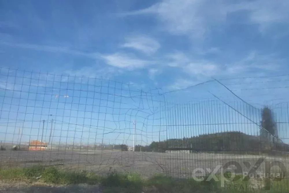 Lote de Terreno em Vila Nova de Gaia à Venda