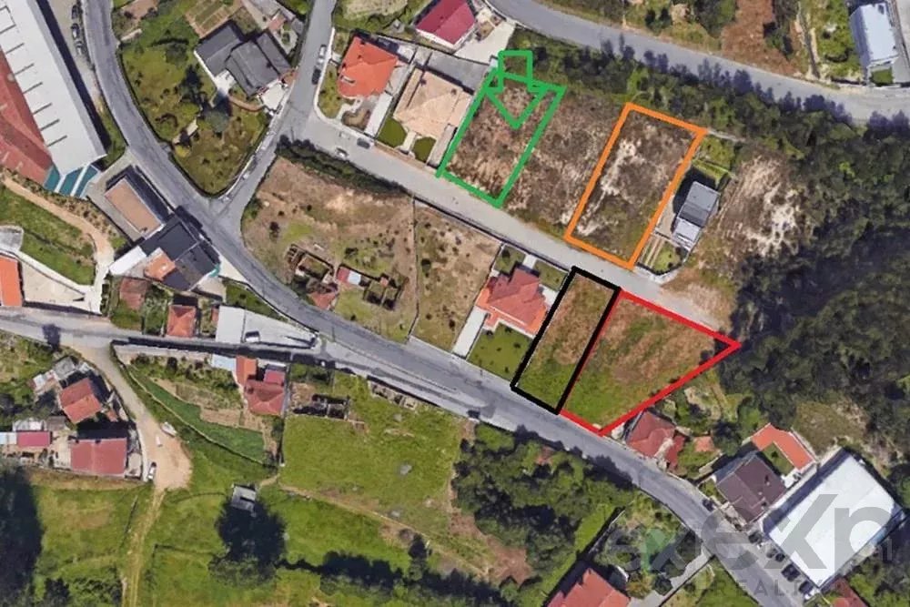 LOTE PARA CONSTRUÇÃO DE MORADIA GEMINADA