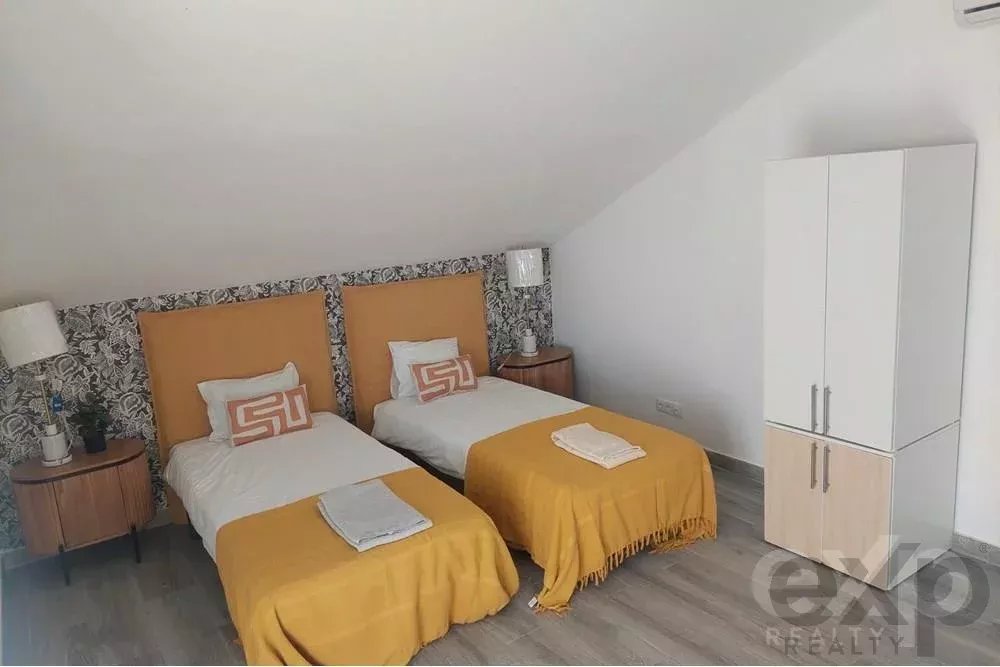 Moradia isolada V7, Remodelada – União de Freguesias de Carregado e Cadafais  – ALENQUER