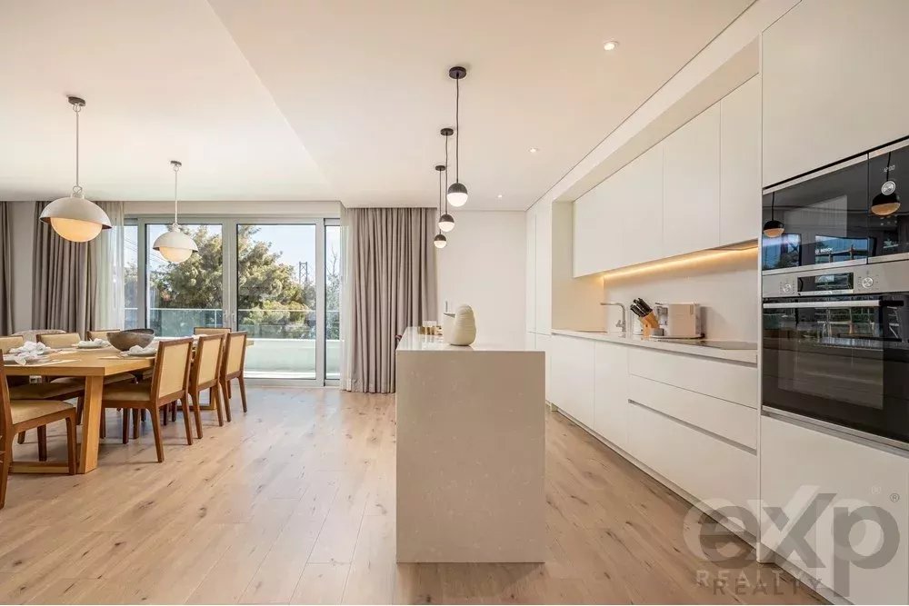 T2 Duplex Apartment, Hyatt Regency, Lisbon Residences 85507008 image 23