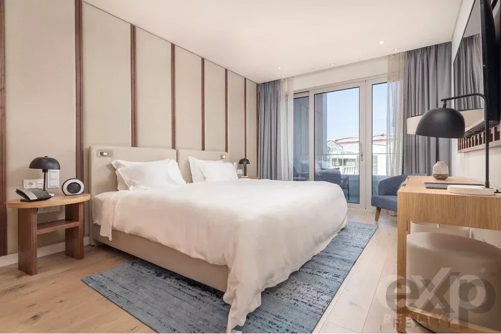 T2 Duplex Apartment, Hyatt Regency, Lisbon Residences 85507008 image 11