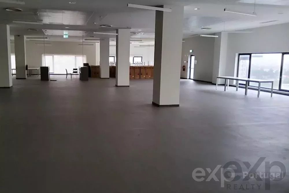 Building for sale – Unique opportunity for visionary investors 85507025 image 8