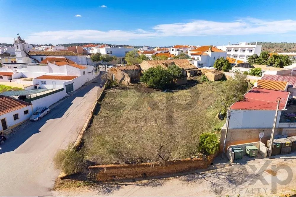 Central construction plot in Odiáxere suitable for the development of apartments or villas 85507201 image 15