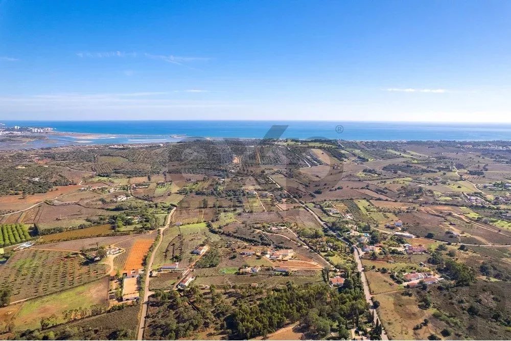 Central construction plot in Odiáxere suitable for the development of apartments or villas 85507201 image 23