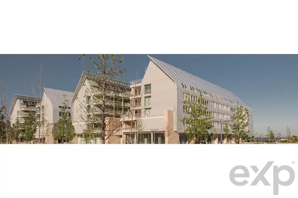 T4 Apartment, South C1A, Marvila 85507212 image 18