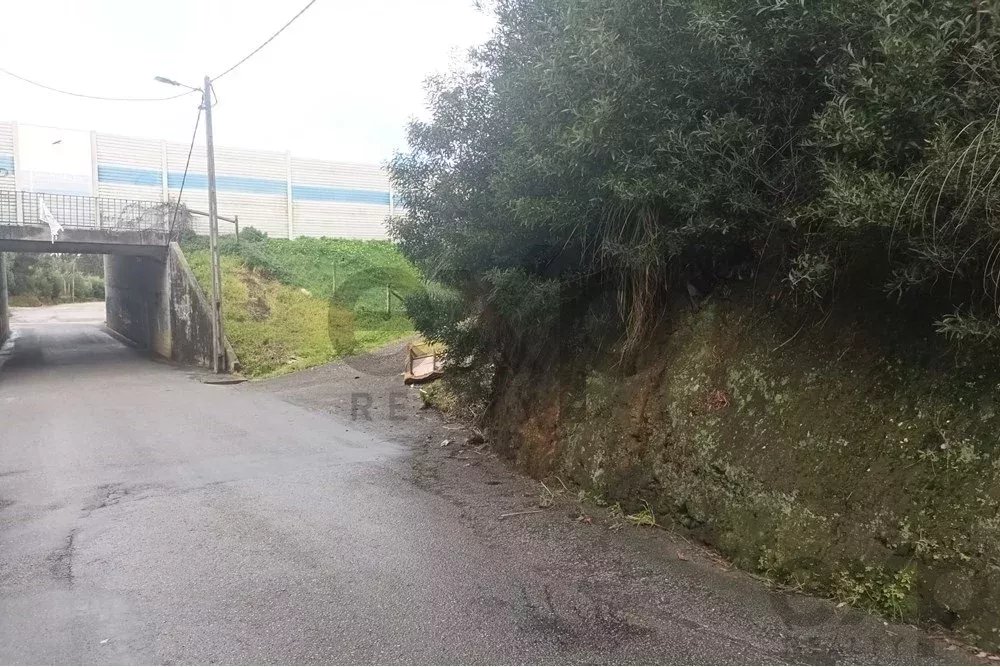 Lote de terreno para construção em Arcozelo
