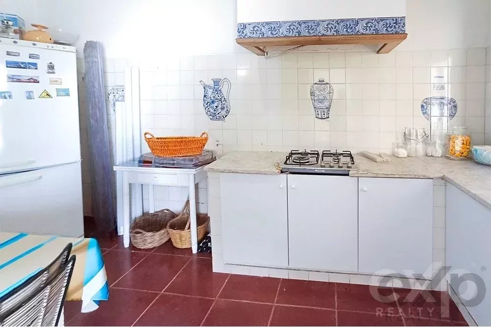 Fantastic Luxury 4‑bedroom + 1‑living‑room Property in Beja 85507396 image 37