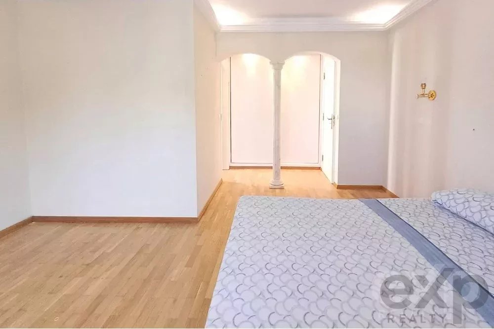 Fantastic Luxury 4‑bedroom + 1‑living‑room Property in Beja 85507396 image 15