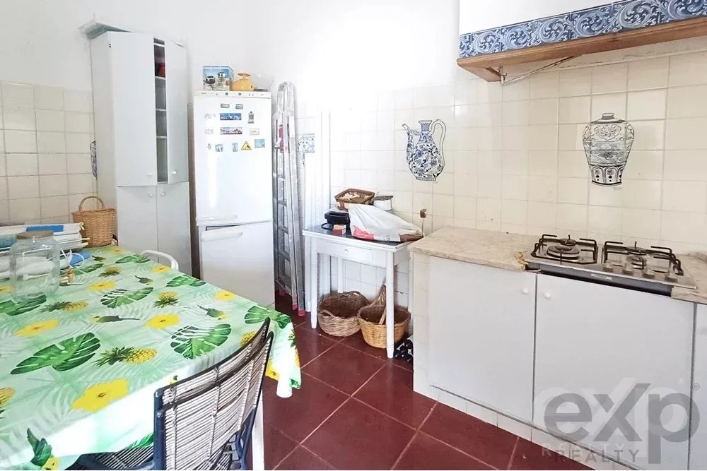 Fantastic Luxury 4‑bedroom + 1‑living‑room Property in Beja 85507396 image 36