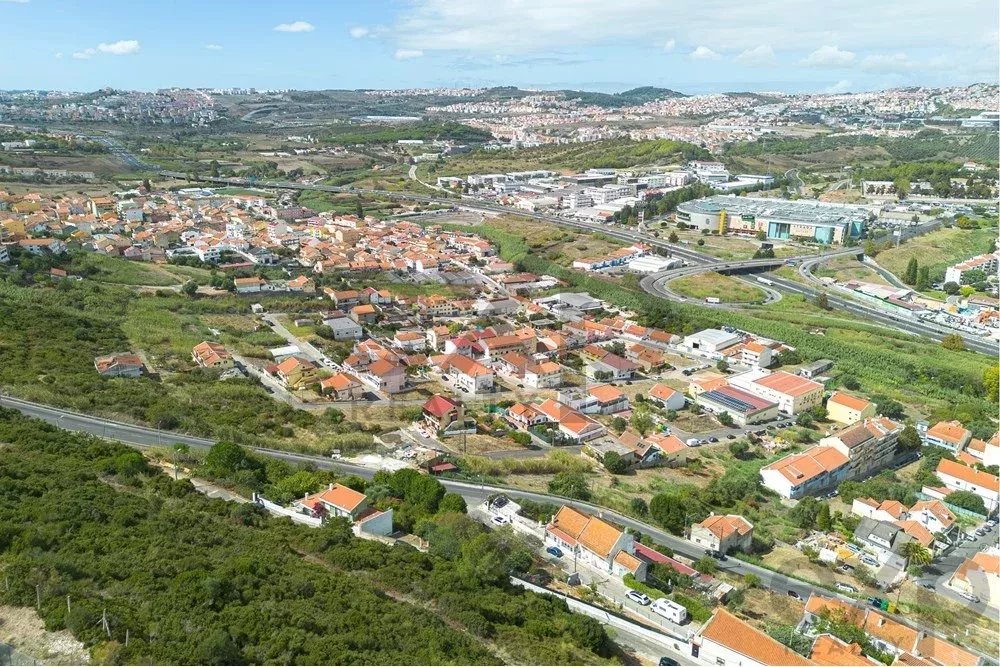 Building with excellent return on investment 85507401 image 29