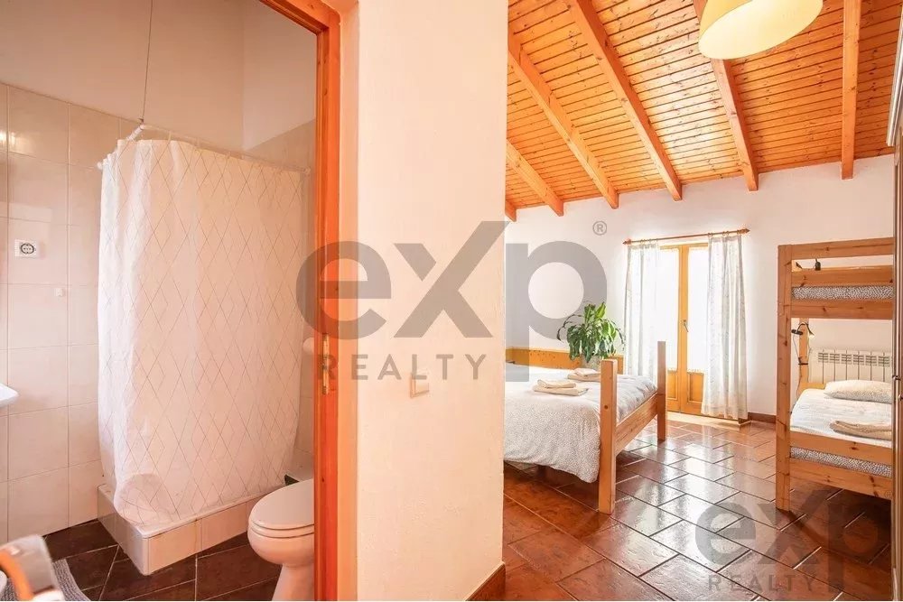 Luxury Property with 9 Bedrooms in Aljezur, Algarve – Ideal for a Private Retreat or Commercial Venture 85507477 image 43