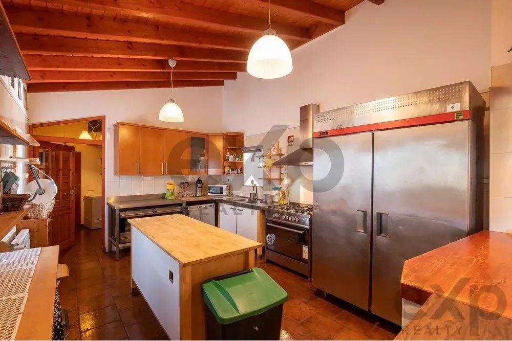 Luxury Property with 9 Bedrooms in Aljezur, Algarve – Ideal for a Private Retreat or Commercial Venture 85507477 image 33