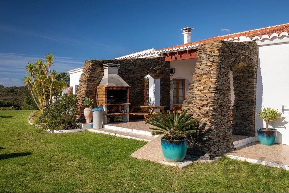 Luxury Property with 9 Bedrooms in Aljezur, Algarve – Ideal for a Private Retreat or Commercial Venture 85507477 image 8
