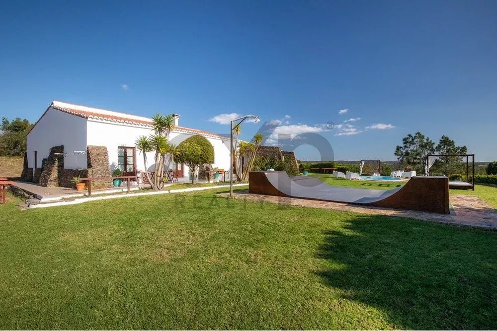 Luxury Property with 9 Bedrooms in Aljezur, Algarve – Ideal for a Private Retreat or Commercial Venture 85507477 image 15