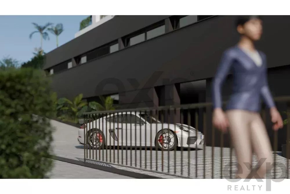 Apartamento T2 no Último Piso em São Martinho Funchal