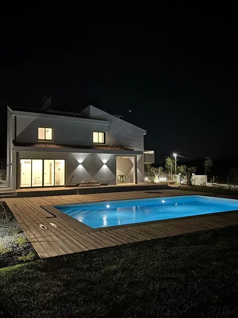 Moradia Moderna com 5 Quartos e Piscina em Quarteira 85507729 image 36