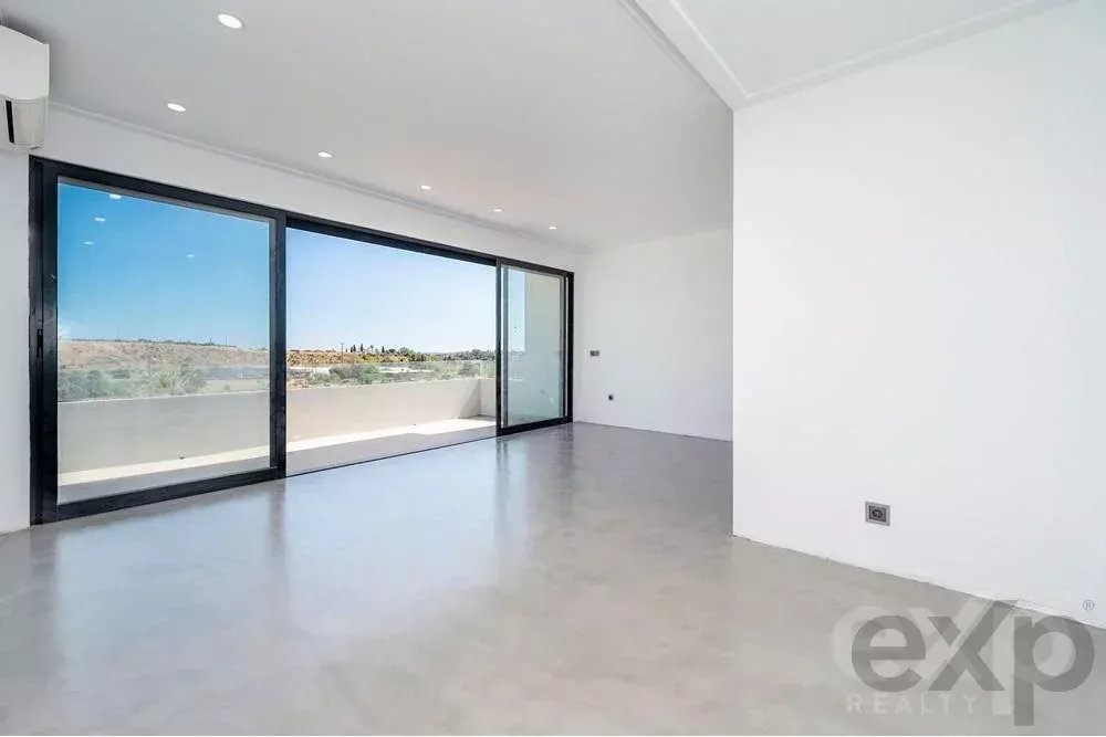 Moradia Moderna com 5 Quartos e Piscina em Quarteira 85507729 image 23