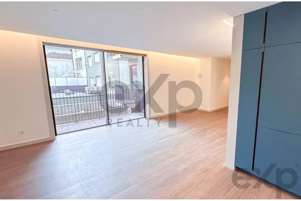 Apartamento à venda em Espinho, 107 m²
