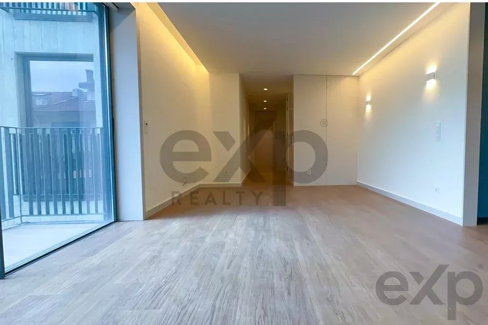 Apartamento à venda em Espinho, 107 m²