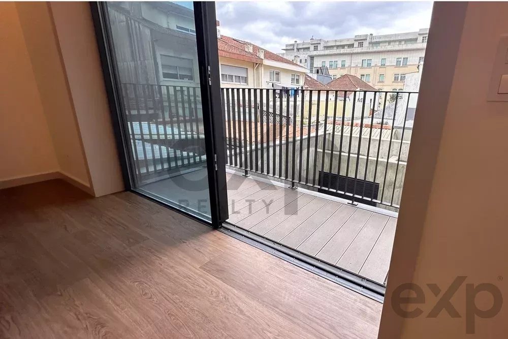 Apartamento à venda em Espinho, 107 m²