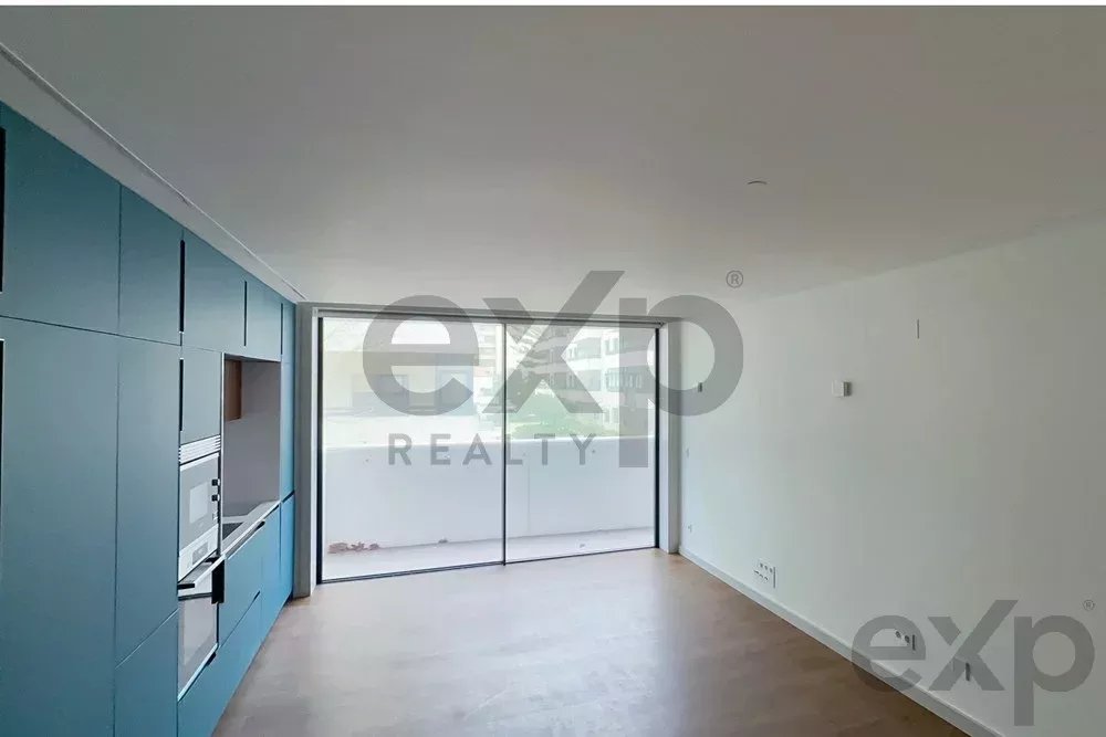 Apartment for sale in Espinho, Rua 31, 192, 4500-001 Espinho, 80 m²