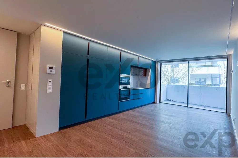 Apartment for sale in Espinho, Rua 31, 192, 4500-001 Espinho, 80 m²