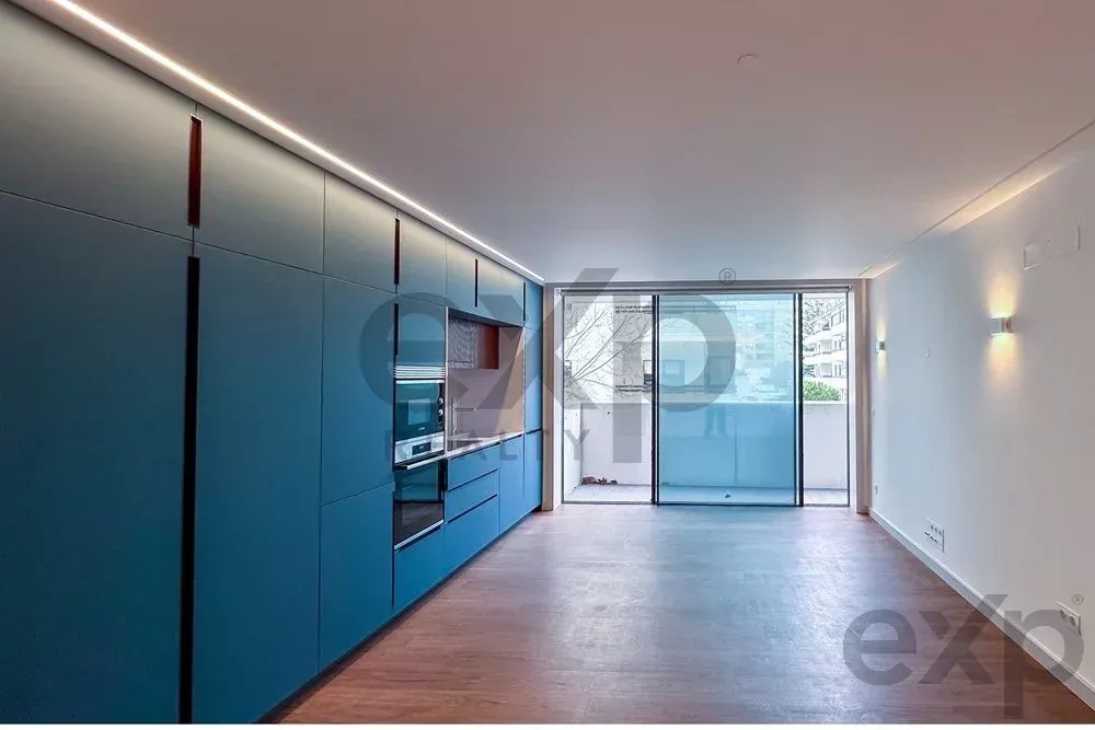 Apartment for sale in Espinho, Rua 31, 192, 4500-001 Espinho, 80 m²