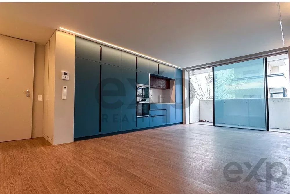 Apartment for sale in Espinho, Rua 31, 192, 4500-001 Espinho, 80 m²