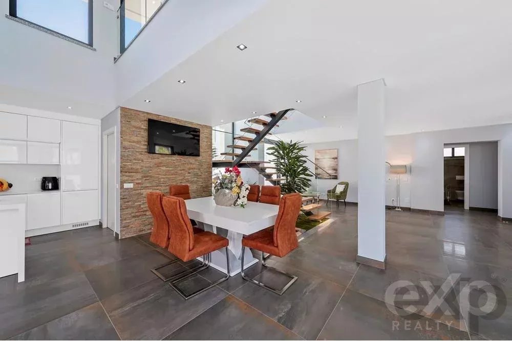 Luxury 4‑bedroom residence in Bemposta 85507817 image 25