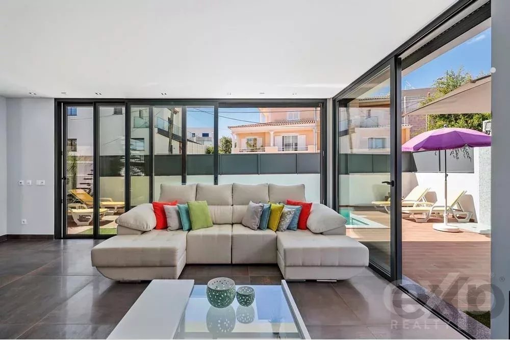 Luxury 4‑bedroom residence in Bemposta 85507817 image 10