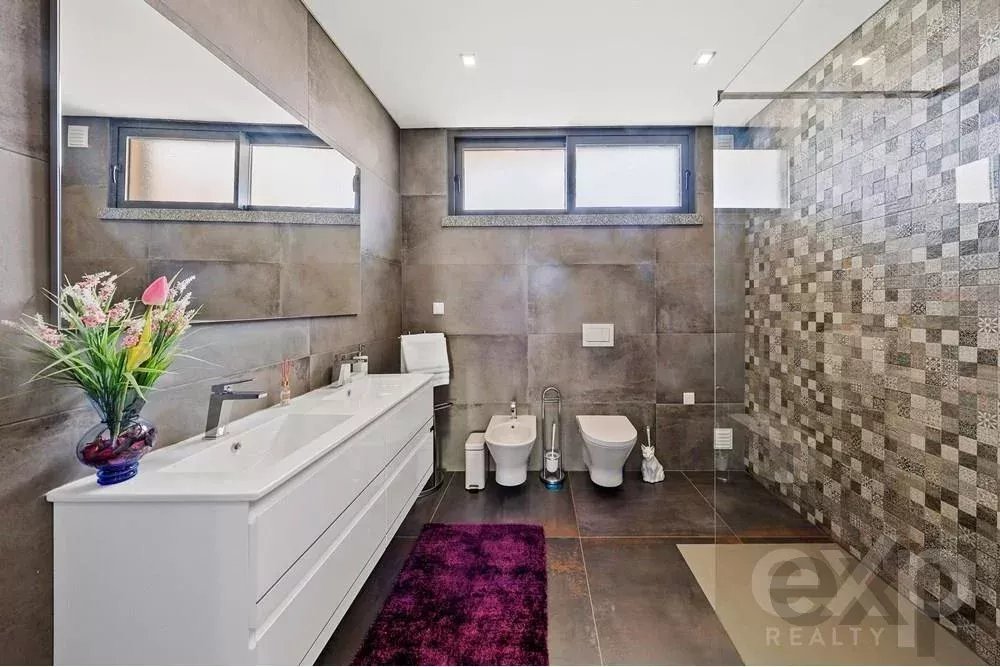 Luxury 4‑bedroom residence in Bemposta 85507817 image 29