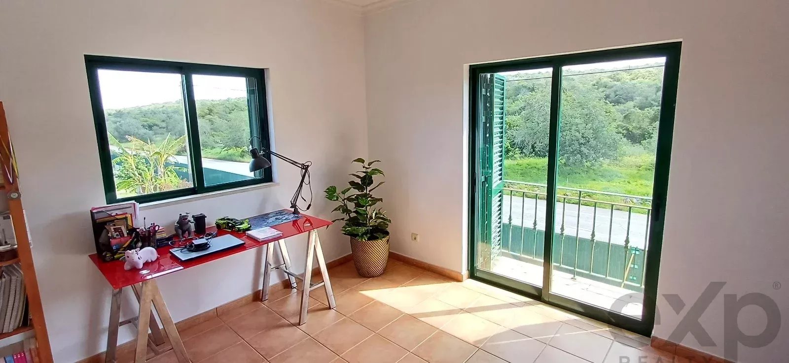 Moradia mista com espaço comercial de 150 m², T2 independente e terreno de 2600 m²,  a 3 km de Loulé, Algarve 85793665 image 34