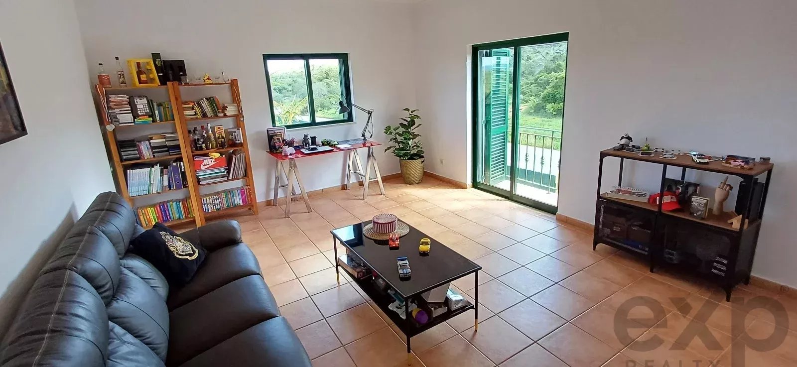 Moradia mista com espaço comercial de 150 m², T2 independente e terreno de 2600 m²,  a 3 km de Loulé, Algarve 85793665 image 32