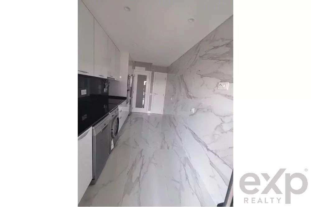 Faro T3 Apartment 85948253 image 18