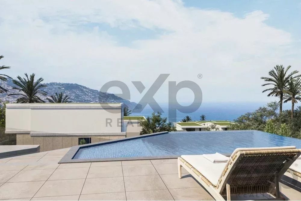 Moradias T3 de Luxo com Vista Mar – Baía do Funchal