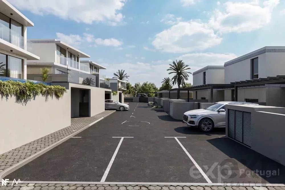 Moradias T3 de Luxo com Vista Mar – Baía do Funchal