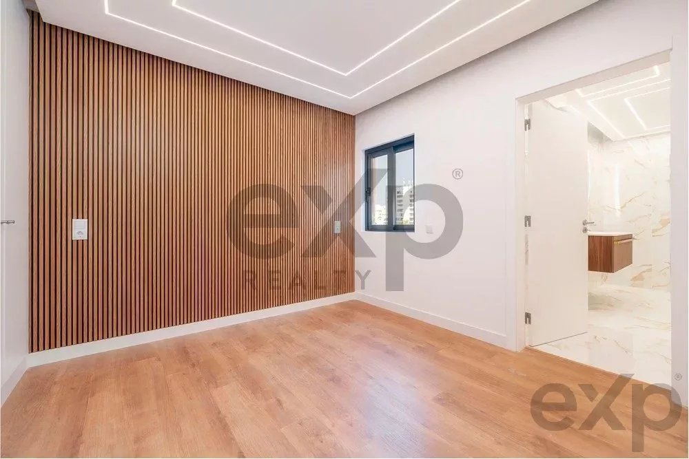 Sea‑Facing Two‑Bedroom Apartment 85948404 image 33