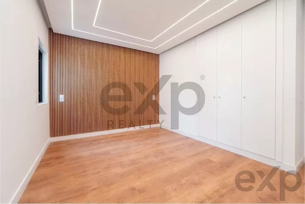 Sea‑Facing Two‑Bedroom Apartment 85948404 image 31