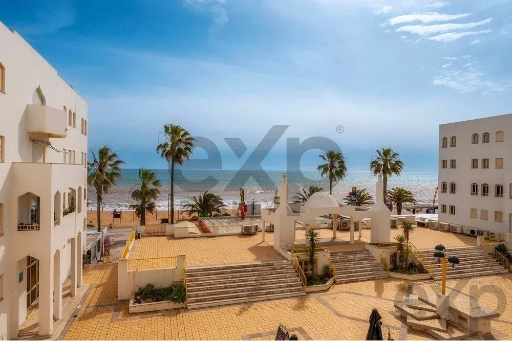 Sea‑Facing Two‑Bedroom Apartment 85948404 image 9