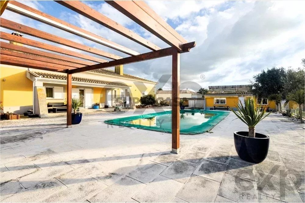 Viva em Harmonia com a Natureza,  Moradia Térrea Isolada T4+2 com Piscina em Pinhal Novo 85948447 image 1