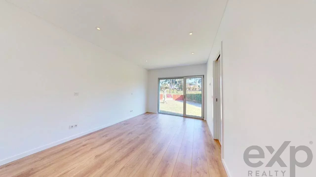 An Unmissable Investment on Lisbon’s South Margin, Luxury Home at Herdade da Aroeira T5 with Pool and Garage for Four Cars 85948452 image 14