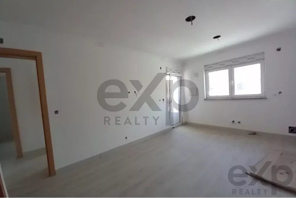 Residence, Foros da Amora 85948545 image 11