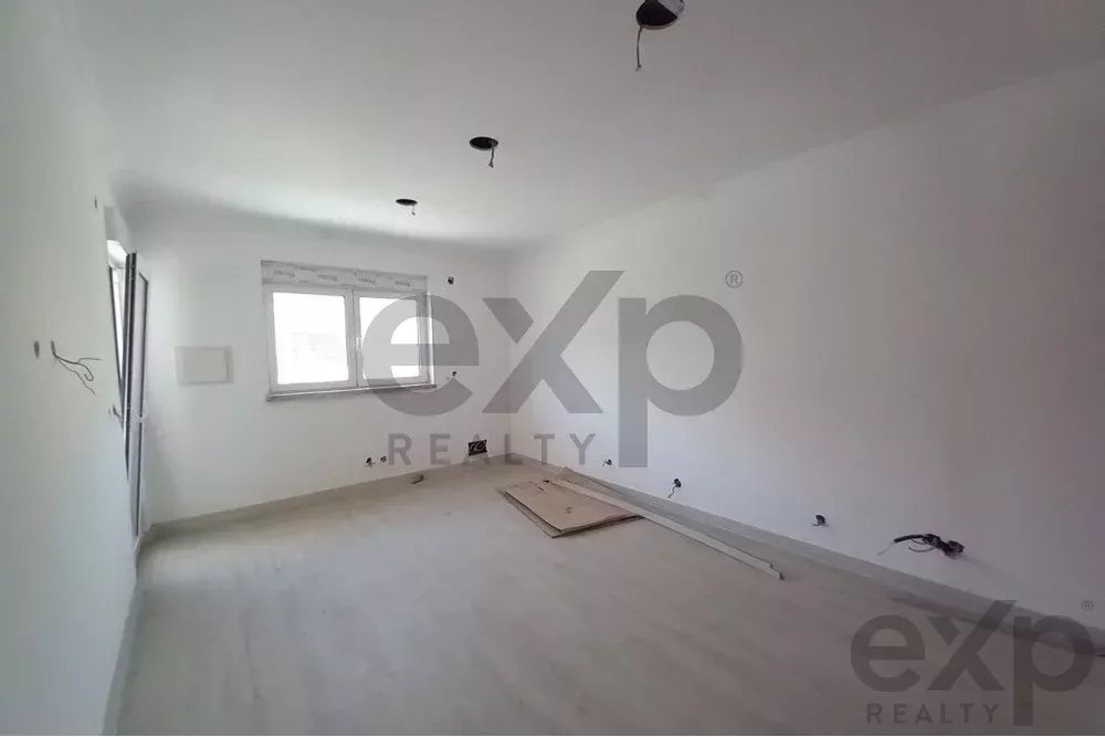 Residence, Foros da Amora 85948545 image 10