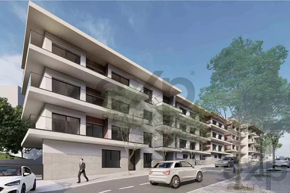 T3 com terraço de 156 m² a 900 m da praia.