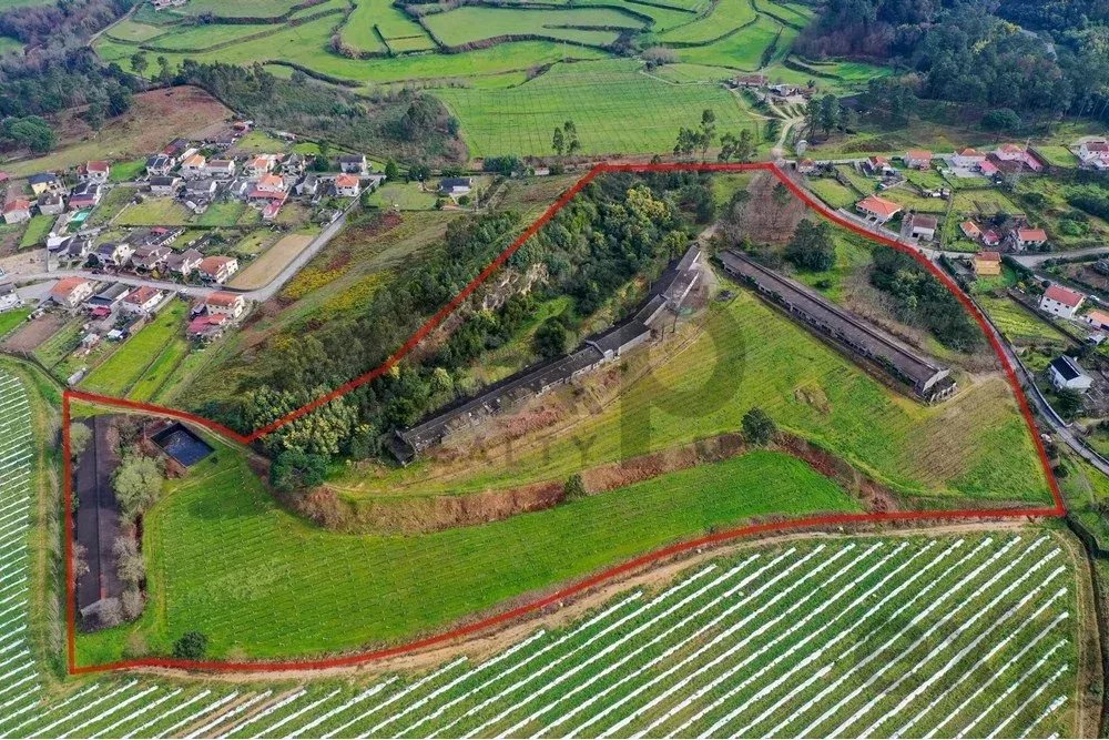 Armazéns à venda em Vilar do Torno e Alentém, rua quinta dos ingleses, S/N, 4620-822 Vilar do Torno e Alentém, 5166 m²
